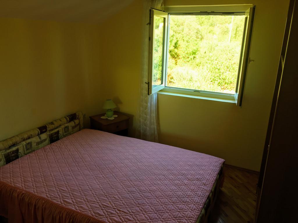 Apartment Grubelic Đảo Prvić Ngoại thất bức ảnh